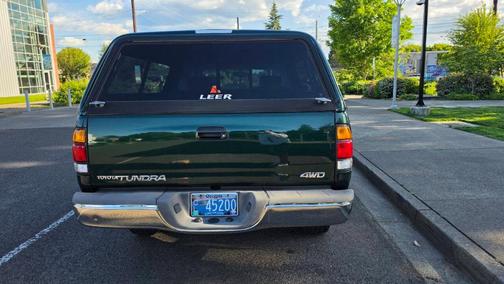 Green 2003 Toyota Tundra SR5