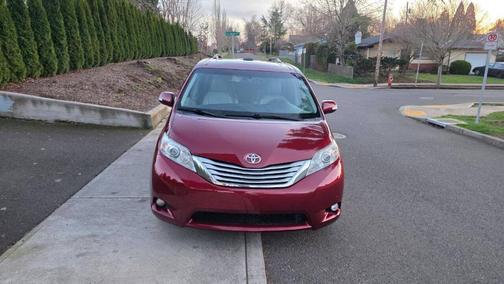 2014 Toyota Sienna Limited