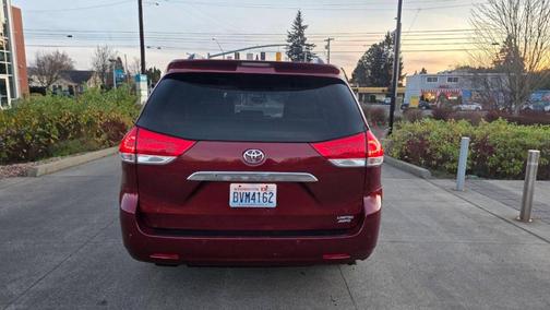 Burgundy 2014 Toyota Sienna Limited
