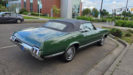 Green 1970 Oldsmobile Cutlass SÂ 350