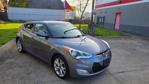 Triathlon Gray 2017 Hyundai Veloster Base