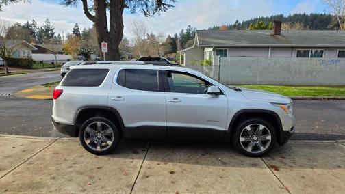 2017 GMC Acadia SLT-2