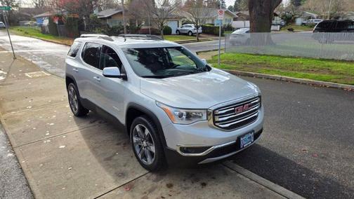 2017 GMC Acadia SLT-2