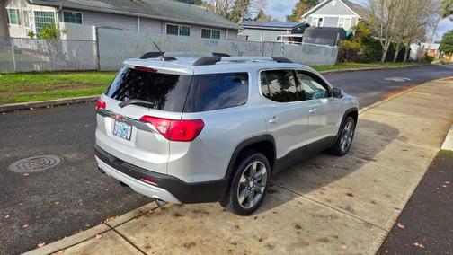 2017 GMC Acadia SLT-2