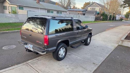 1992 GMC Yukon Base