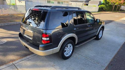 Gray 2009 Ford Explorer Eddie Bauer