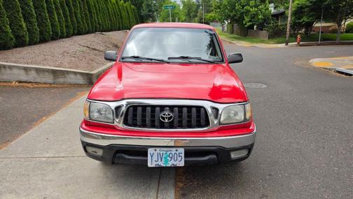 Red 2001 Toyota Tacoma Xtracab