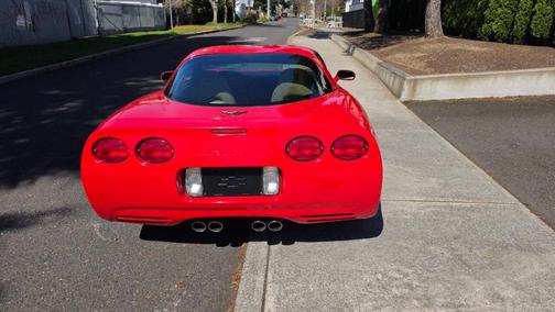 2001 Chevrolet Corvette 