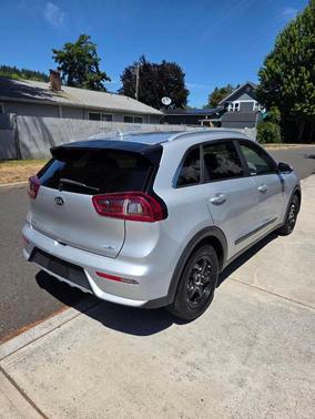 2019 Kia Niro LX