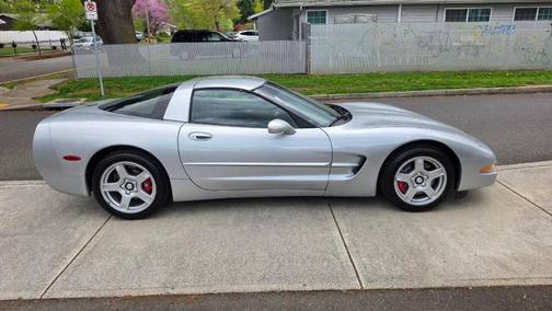 1998 Chevrolet Corvette 
