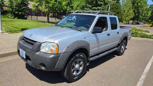 Silver Ice Metallic 2002 Nissan Frontier XE Crew Cab