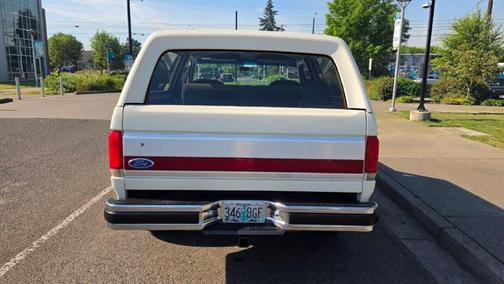 White 1990 Ford Bronco XLT