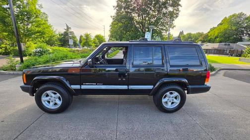 Black 2001 Jeep Cherokee Sport