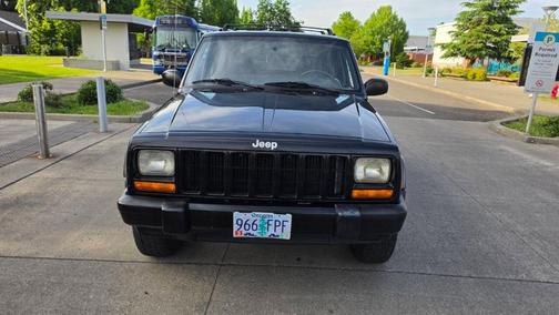 Black 2001 Jeep Cherokee Sport