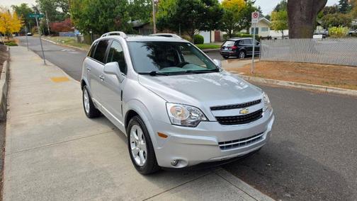 Gray 2014 Chevrolet Captiva Sport LT