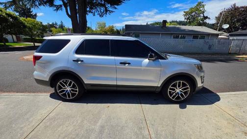 Gray 2016 Ford Explorer Sport