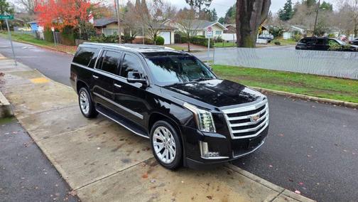 2017 Cadillac Escalade ESV Luxury