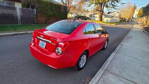 2016 Chevrolet Sonic LT