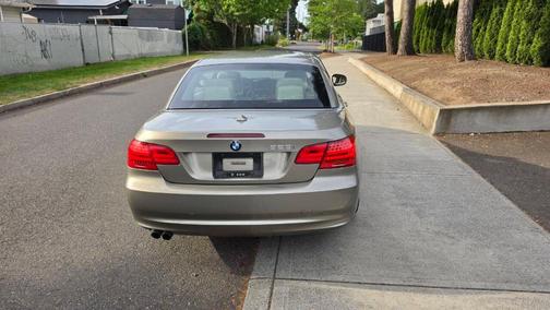 Tan 2011 BMW 328 i