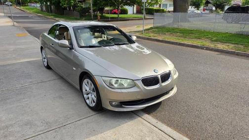 Tan 2011 BMW 328 i