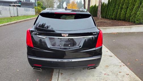 2017 Cadillac XT5 Base