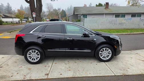 2017 Cadillac XT5 Base