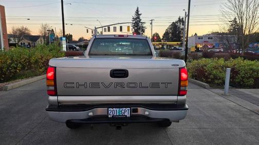 Gold 2001 Chevrolet Silverado 1500 LS
