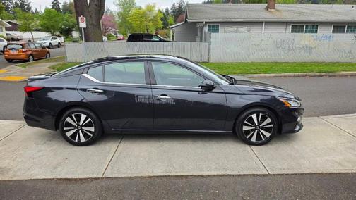 Gray 2020 Nissan Altima 2.5 SL