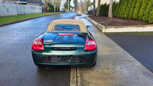 2002 Toyota MR2 Spyder