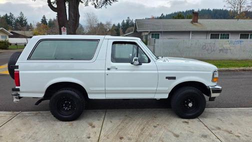 1993 Ford Bronco XLT