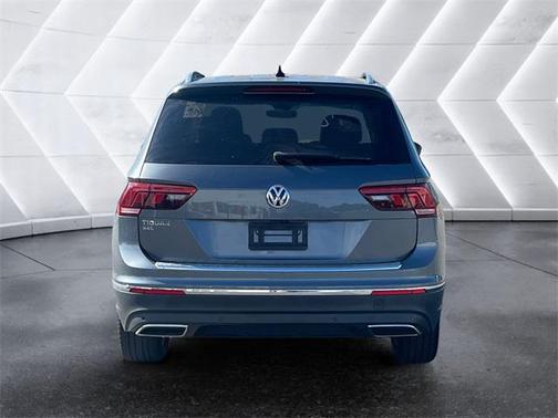 2021 Volkswagen Tiguan 2.0T SE R-Line Black