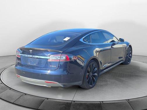 2015 Tesla Model S P85D