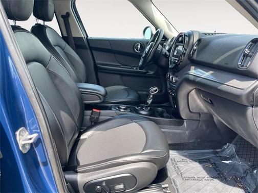 2018 MINI Countryman Cooper