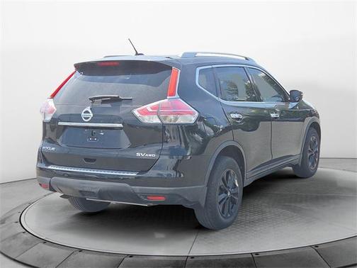 2015 Nissan Rogue SV