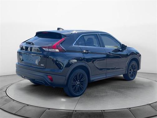 2023 Mitsubishi Eclipse Cross LE