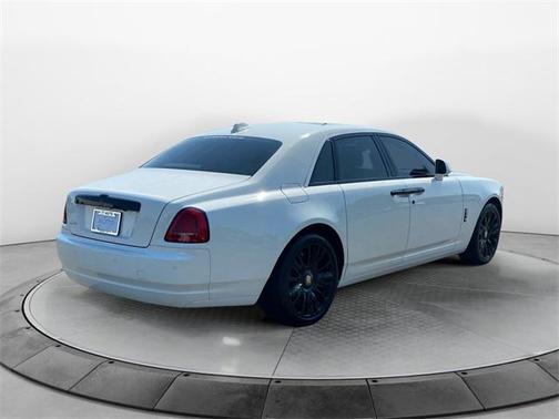 2018 Rolls-Royce Ghost Base