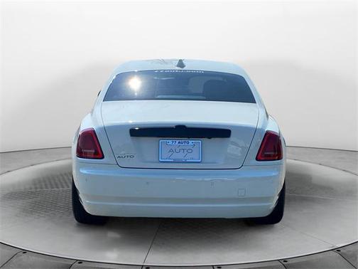 2018 Rolls-Royce Ghost Base