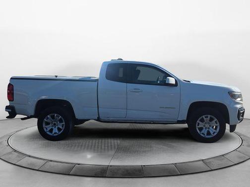 Summit White 2022 Chevrolet Colorado LT