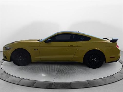 2017 Ford Mustang GT Premium