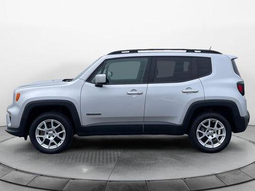 Glacier Metallic Clearcoat 2019 Jeep Renegade Latitude