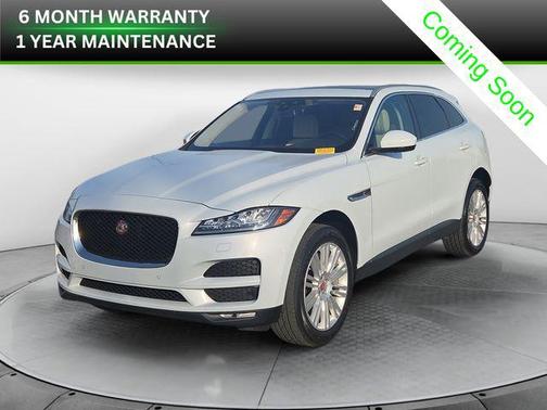 Fuji White 2019 Jaguar F-PACE 30t Portfolio