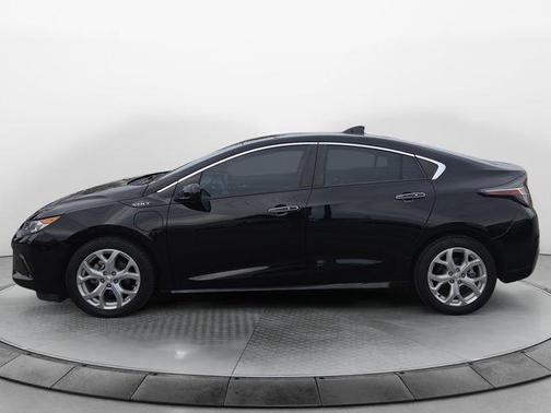 Mosaic Black Metallic 2018 Chevrolet Volt Premier