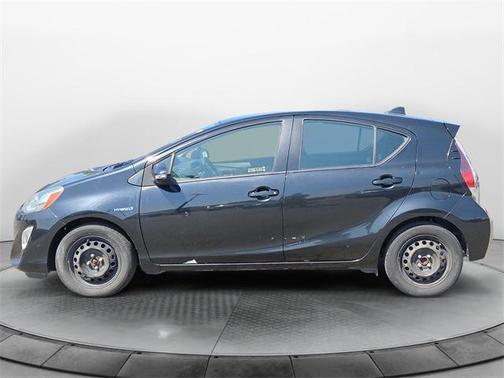 2016 Toyota Prius c Two