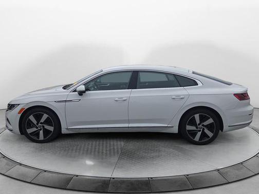 Pure White 2021 Volkswagen Arteon 2.0T SE