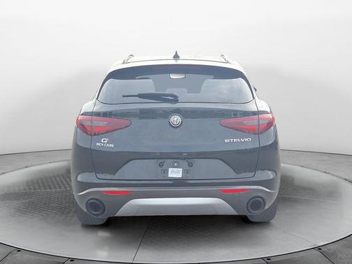 2022 Alfa Romeo Stelvio Ti
