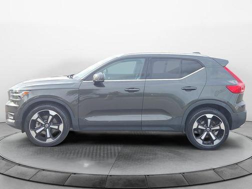 2019 Volvo XC40 T5 Inscription