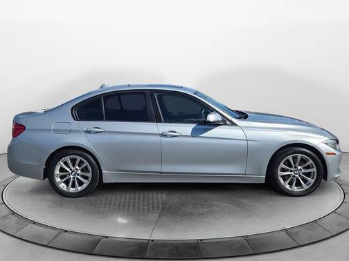 2017 BMW 320 i