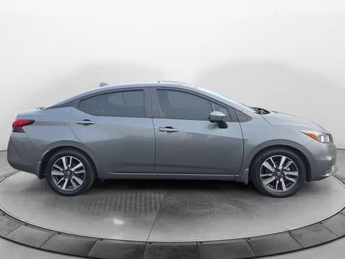 2020 Nissan Versa 1.6 SV