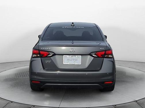 2020 Nissan Versa 1.6 SV