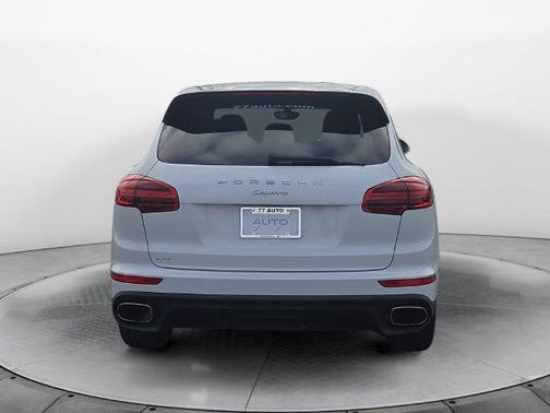 White 2016 Porsche Cayenne Cayenne